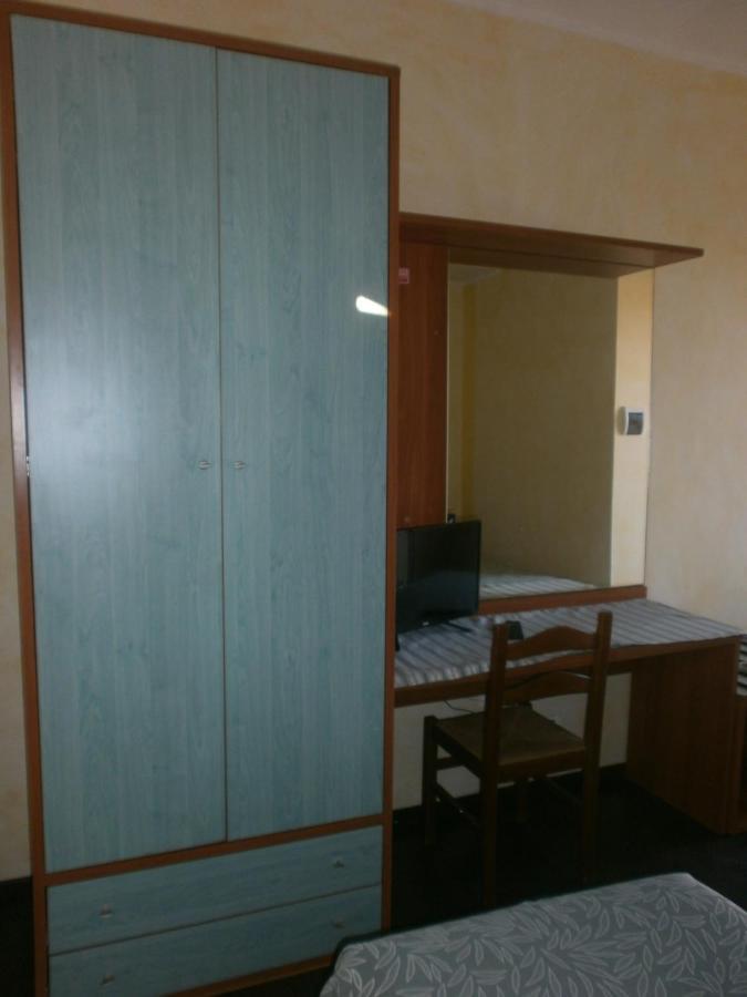Albergo Vecchio Pavone Borgaro Torinese Exterior photo