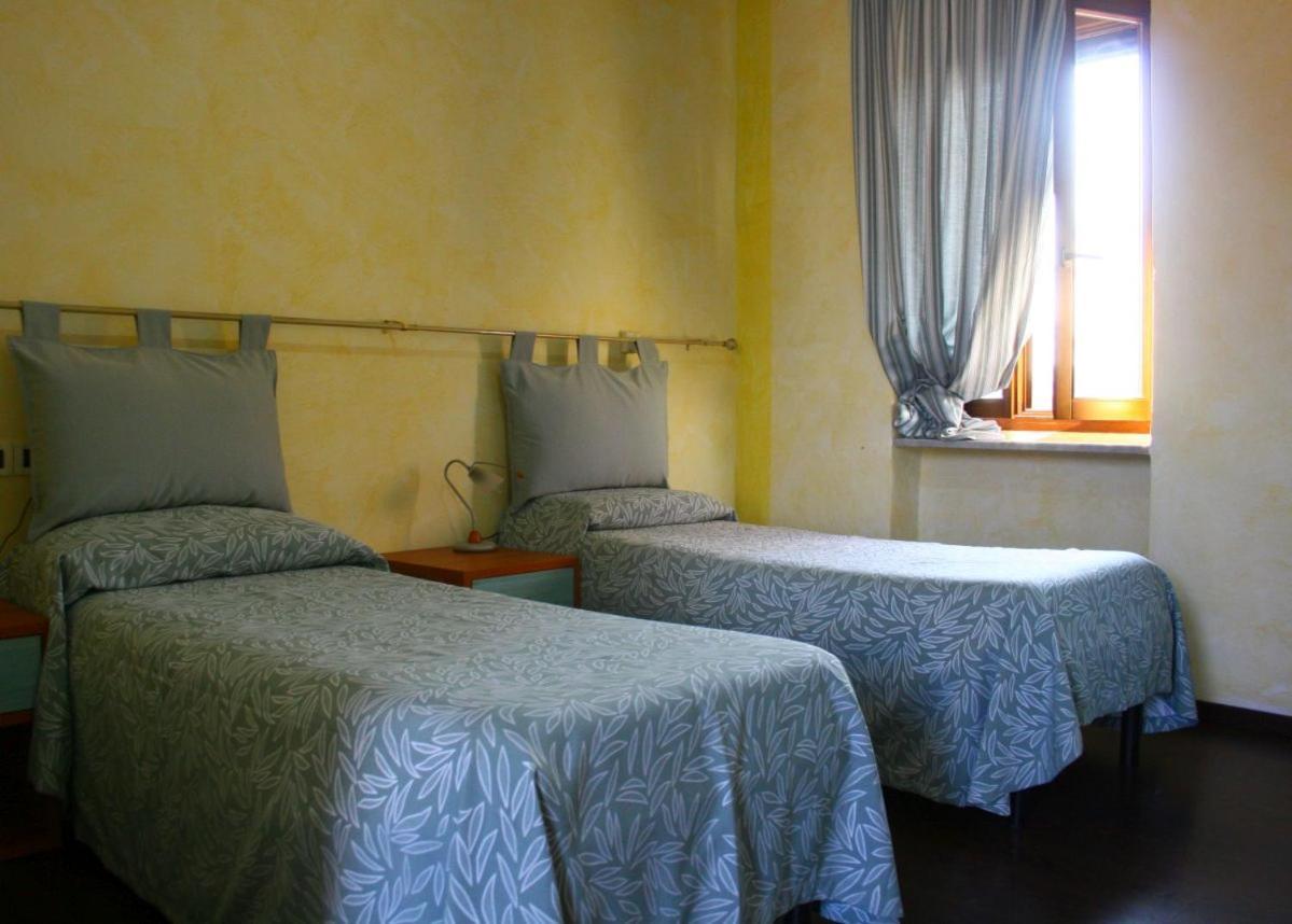 Albergo Vecchio Pavone Borgaro Torinese Exterior photo